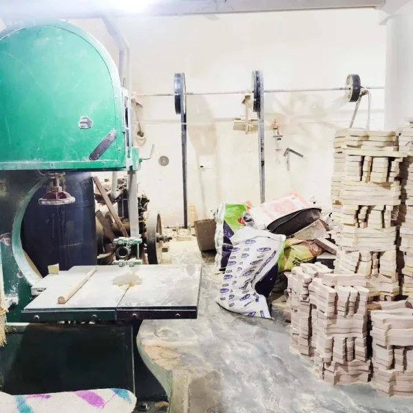 wooden dress form stands, display stands produts manufacturing plant