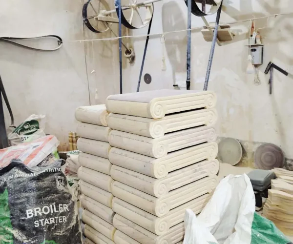 wooden handicrafts manufacturing factory
